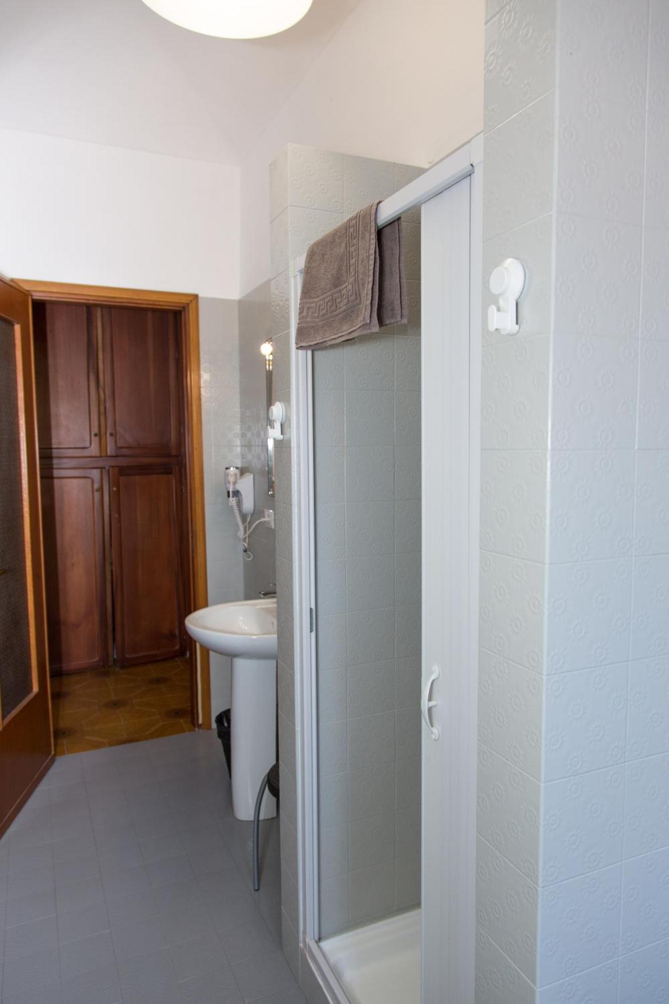 Guest House Turin Metro Young Eksteriør bilde